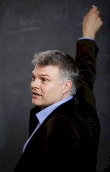 Claus Juul fra Amnesty International mener, at flere politikere deltager i asyldebatten med et sløset forhold til faktiske og juridiske kendsgerninger. Foto: Carsten Ingemann, Polfoto