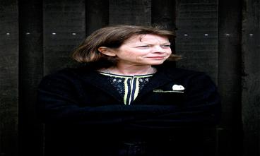250.399 ton CO2 har kommunerne indtil videre sparet ifølge Danmarks Naturfredningsforening. Foreningens præsident, Ella Maria Bisschop-Larsen, lovpriser indsatsen, men opfordrer kommunerne til ikke at tænke sig selv som øer i det danske energilandskab. Foto: Polfoto