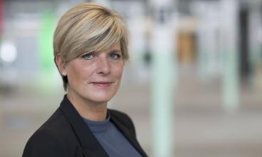 Lyt. Træd et skridt tilbage og stil flere spørgsmål, end du giver svar. Sådan lyder innovationschefens bedste råd til mere undrende og meningsfulde samtaler.