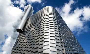 Siden 2010 har Amager Ressource Center handlet ulovligt for mindst 306 mio. kr. Allerede i 2015 fravalgte ledelsen dog at følge et råd fra et konsulenthus om at implementere en central indkøbsfunktion - et fravalg, der ifølge advokatfirmaet Bech-Bruun og revisionsfirmaet Deloitte har været en af hovedårsagerne til, at selskabets ulovlige indkøb ikke er blevet bremset.