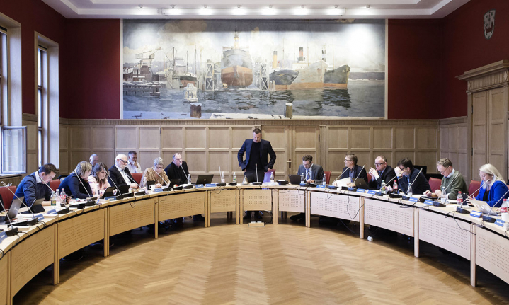 I gennemsnit er den kvindelige andel i de danske byråd 32,8 pct. I andre nordiske lande er den over 40 pct.