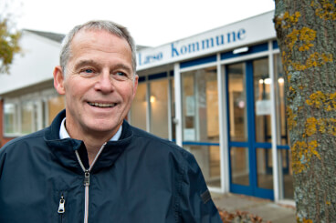 Karsten Nielsen (DF) forklarer, hvordan første uge med restriktioner og nedlukning gik. Han har været borgmester på Læsø siden 2017.