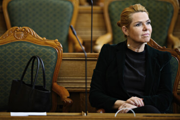 Inger Støjberg (V) og en mulig rigsretssag mod den tidligere minister var et af emnerne i en partilederdebat lørdag mellem statsminister Mette Frederiksen (S), Jakob Ellemann-Jensen (V) og Sofie Carsten Nielsen (R) ved De Radikales virtuelle nytårsstævne. (