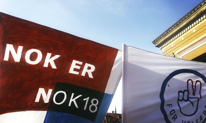 Heldigvis findes der politikere, som lytter til dem med fødderne på jorden og hænderne i bolledejen, skriver én af LO Ungdoms bnnerførere ved OK18 i dette indlæg.