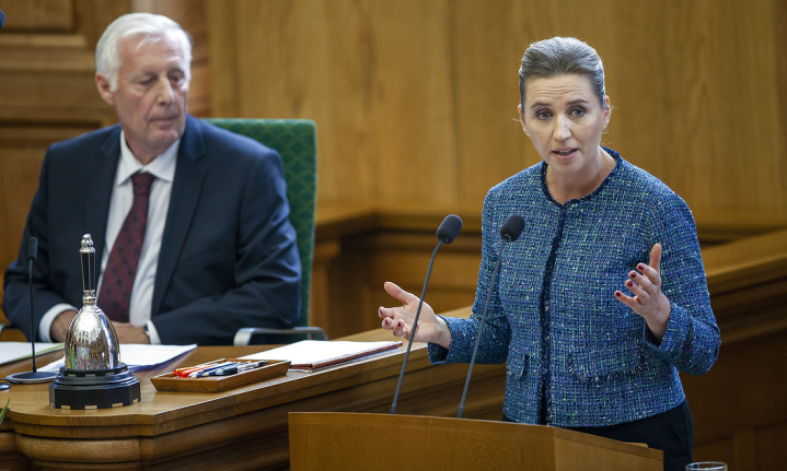 Det bliver ikke nemt for kommunerne at levere deres del af den nærhedsreform, Mette Frederiksen stillede i udsigt i sin åbningstale. Den kræver nyt fokus på tillid og sammenhold, skriver Socialdemokraternes Indenrigsordfører.