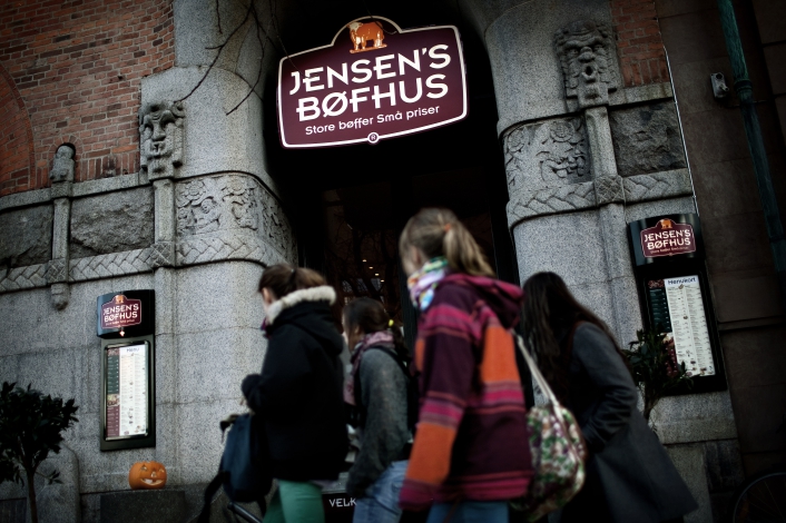 Voxpop foran Jennern<br />Foto: Polfoto<br />